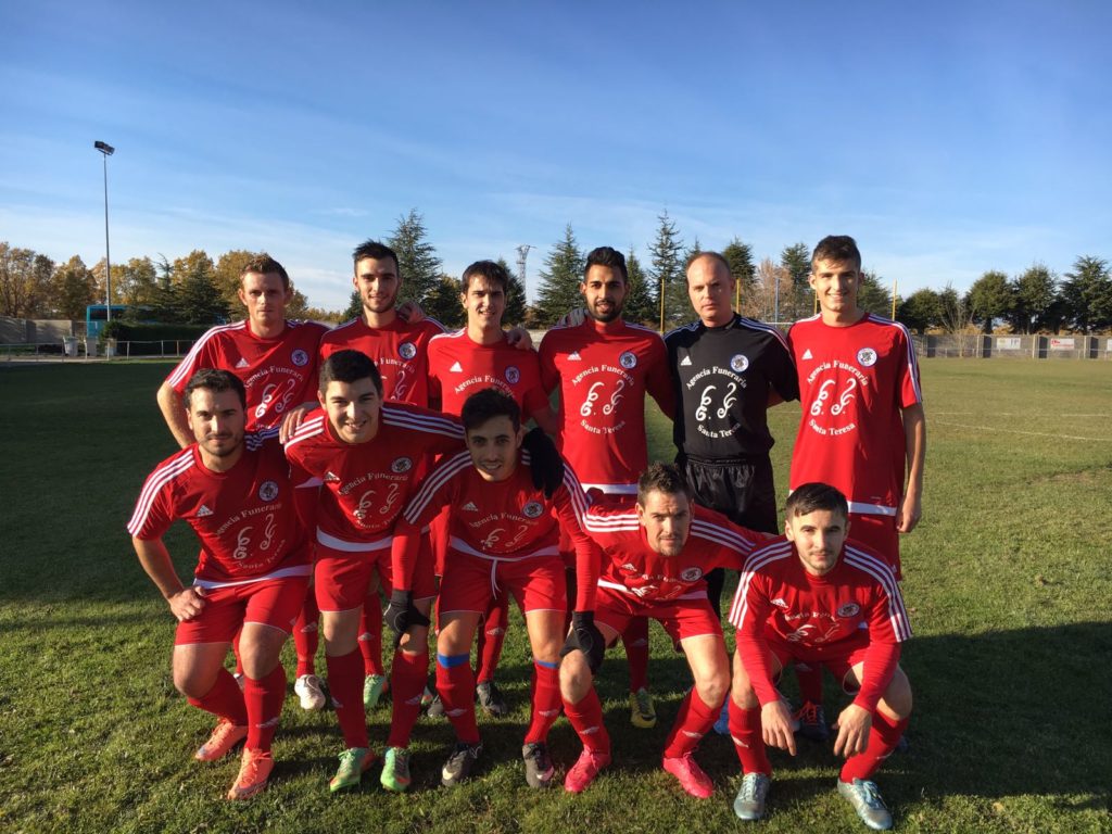 El Cuéllar jugó de rojo por primera vez en la temporada